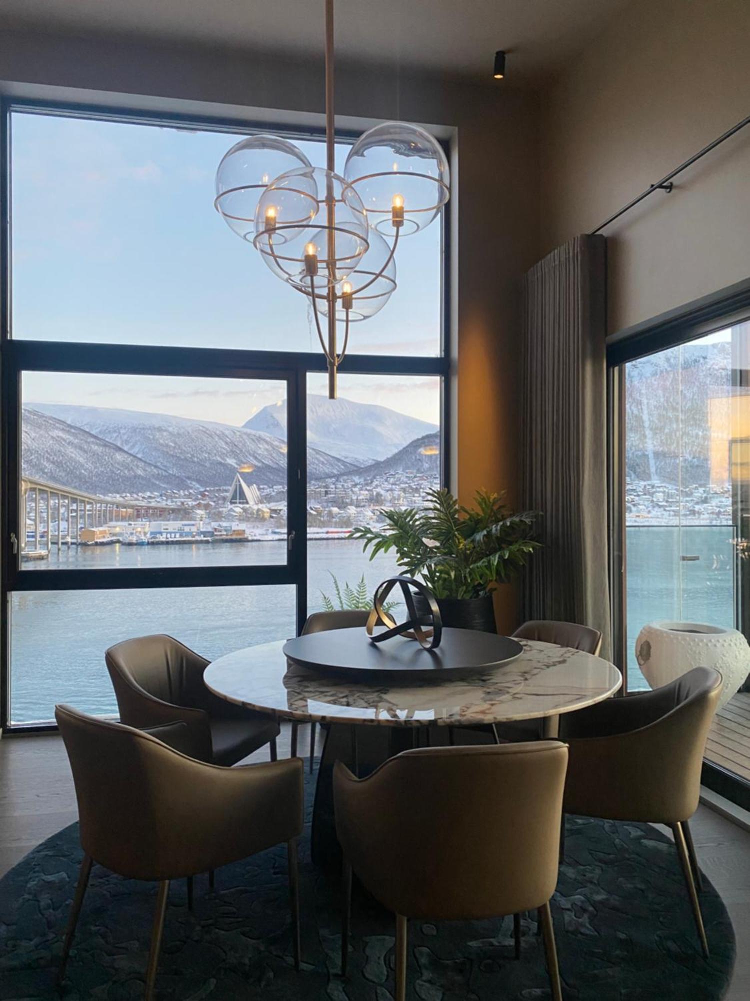 Vindlys Luxury Penthouse Apartment Tromso Exterior photo